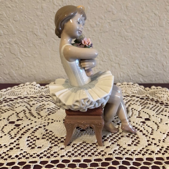 Lladró “First Performance” - Picture 2 of 7